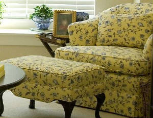 middle_image_upholstery.jpg